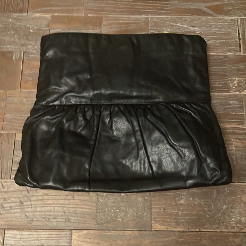 Vintage Clemente Envelope Leather Clutch🖤